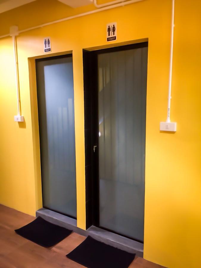 Artistel (Adults Only) Pansiyon Chiang Mai Dış mekan fotoğraf