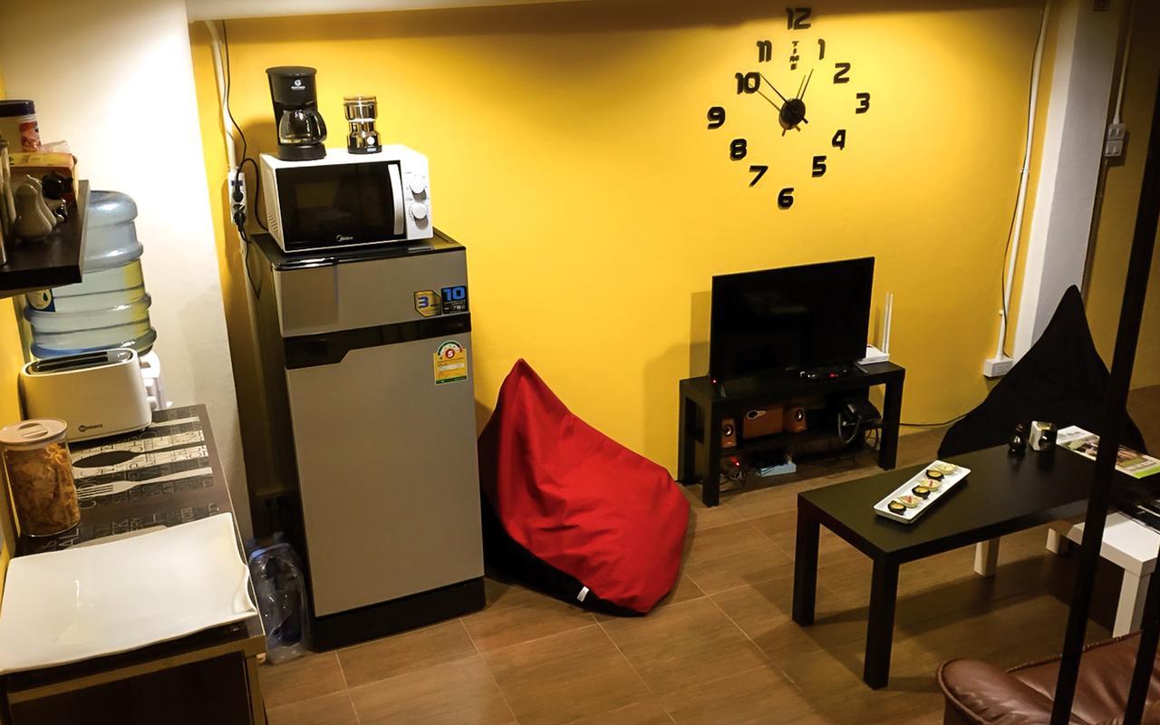 Artistel (Adults Only) Pansiyon Chiang Mai Dış mekan fotoğraf