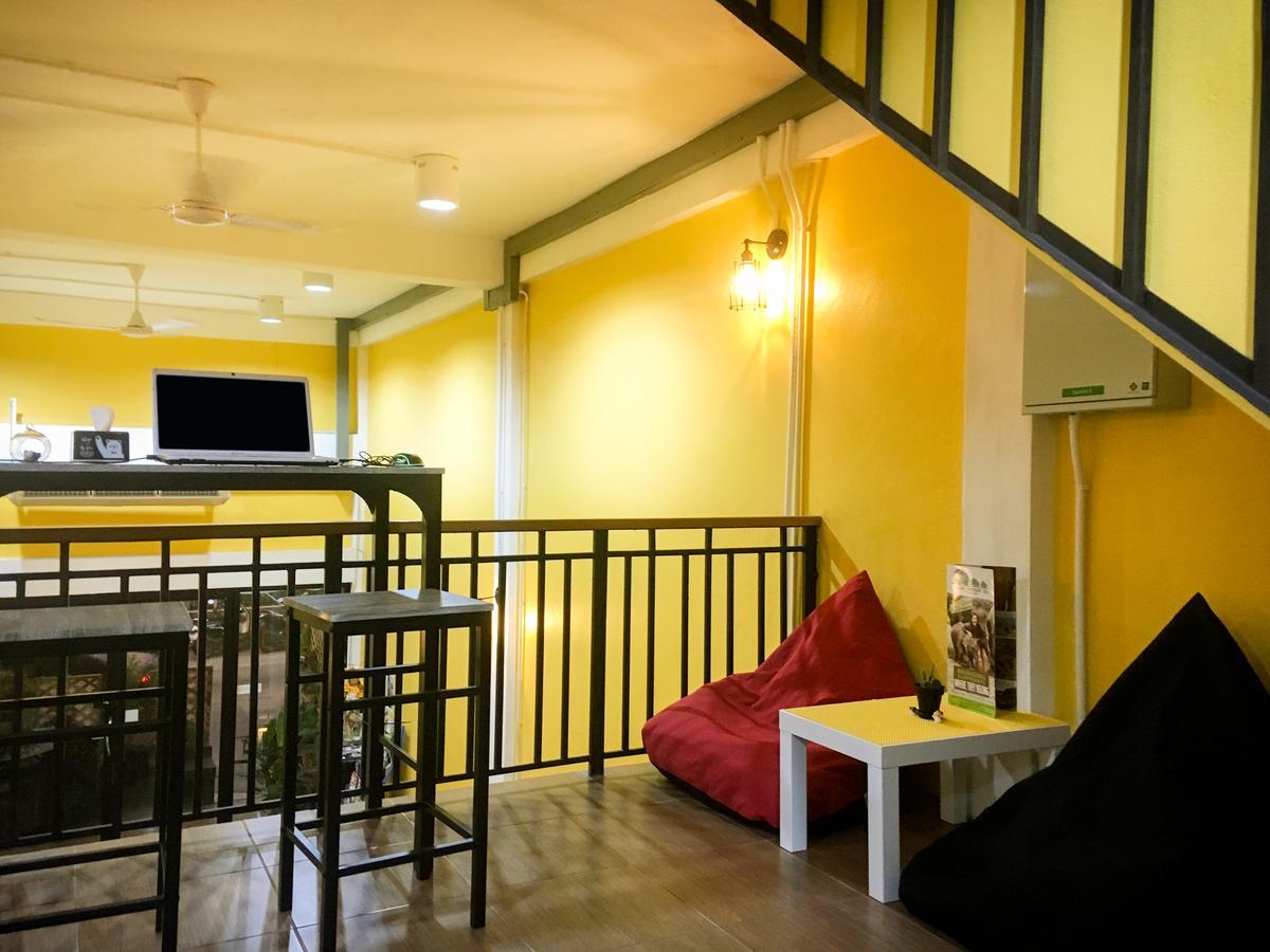 Artistel (Adults Only) Pansiyon Chiang Mai Dış mekan fotoğraf